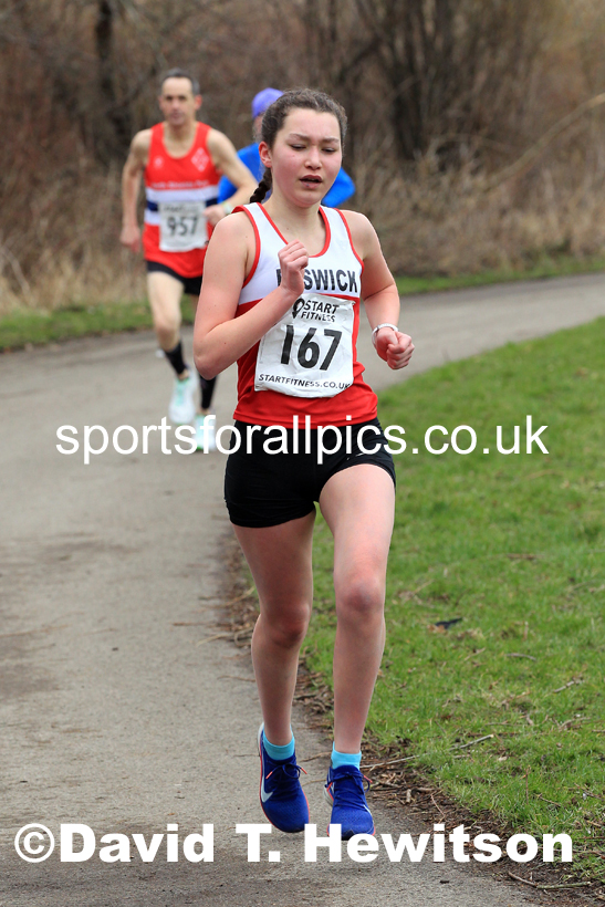 Senior women and veteran women and men over-50s NECAA Road Relay Champs., Hetton Lyons Park, Hetton le Hole, County Durham. Photo: David T. Hewitson/Sports for All Pics